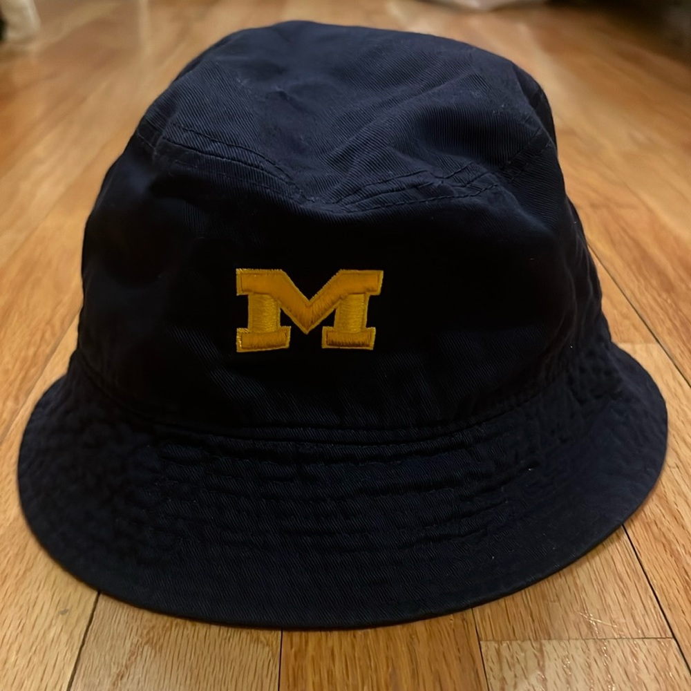 Nike University of Michigan Navy Blue Bucket Hat